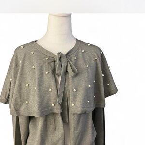 SALE🛍️🛍️Badgley Mischka Gray Pearl-Studded Cape style tie Cardigan. Very elegant